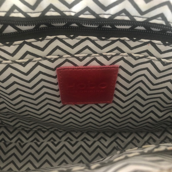 Hobo Handbag - Picture 4 of 4